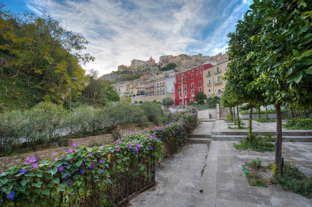 Ibla Rosso Lacca Apartamento Ragusa Exterior foto